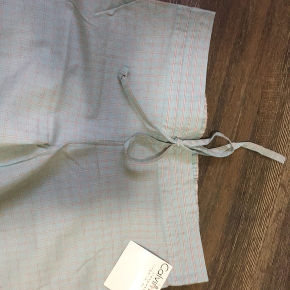 Bundle of Calvin Klein sleep/lounge wear - Picture 7 of 16